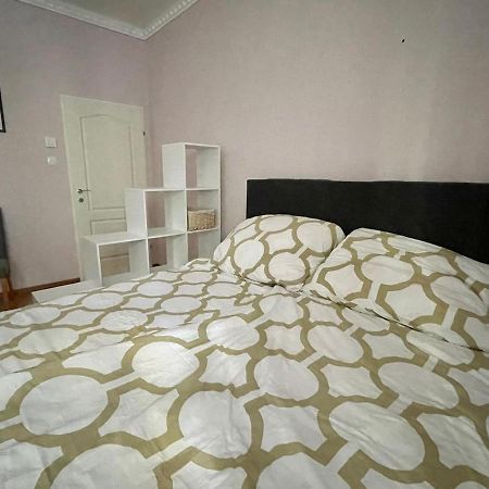 Gemutliche Wohnung Mit Super Lage เวียนนา ภายนอก รูปภาพ
