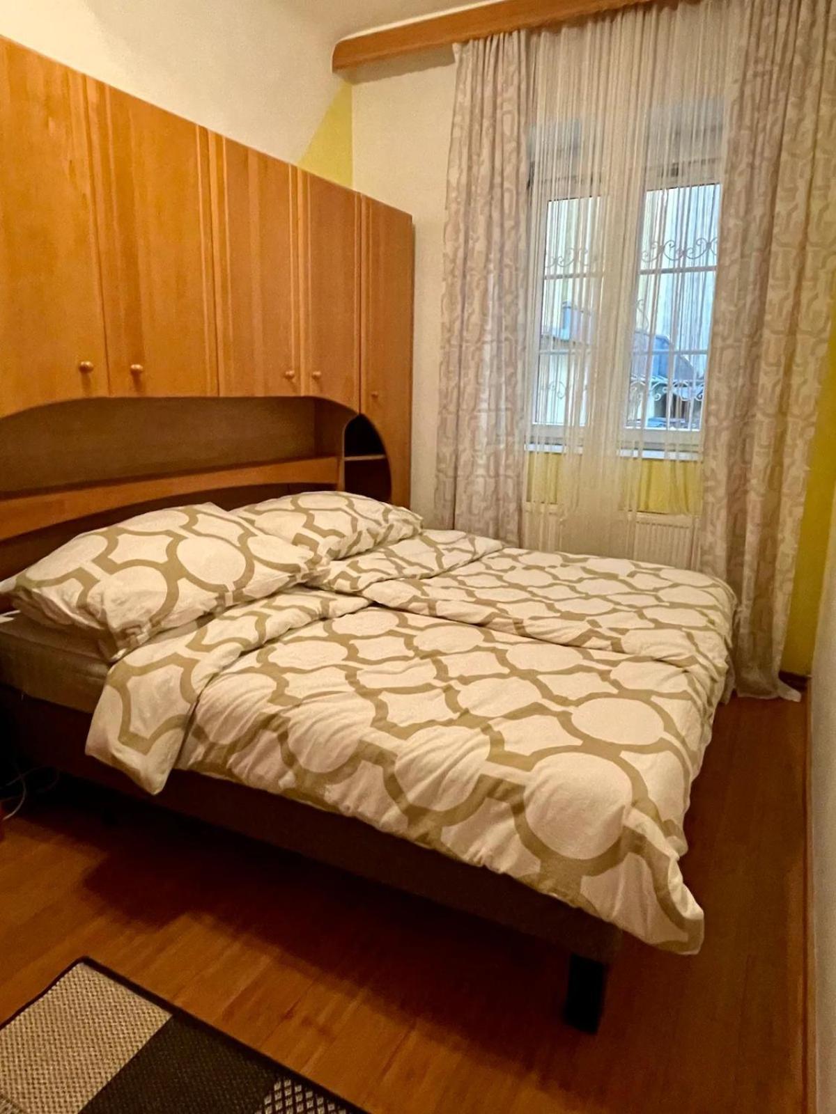 Gemutliche Wohnung Mit Super Lage เวียนนา ภายนอก รูปภาพ